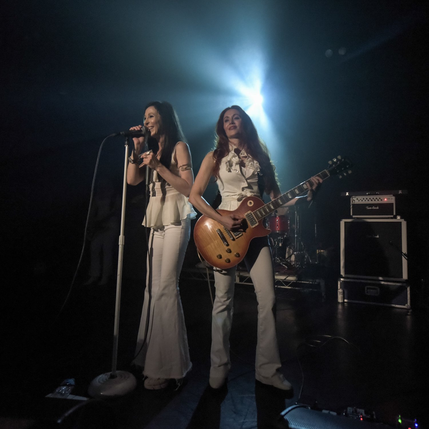 zepparella-7-2.jpg